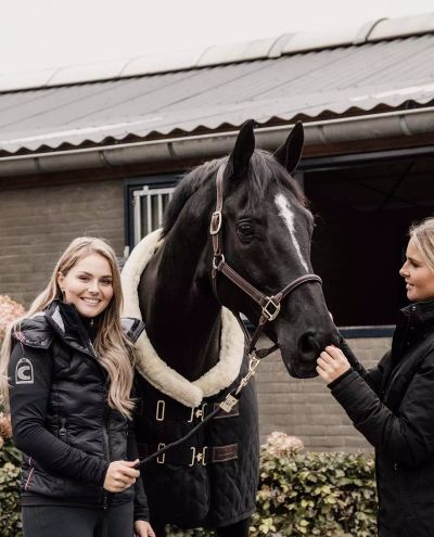 Show Rug Black 160g